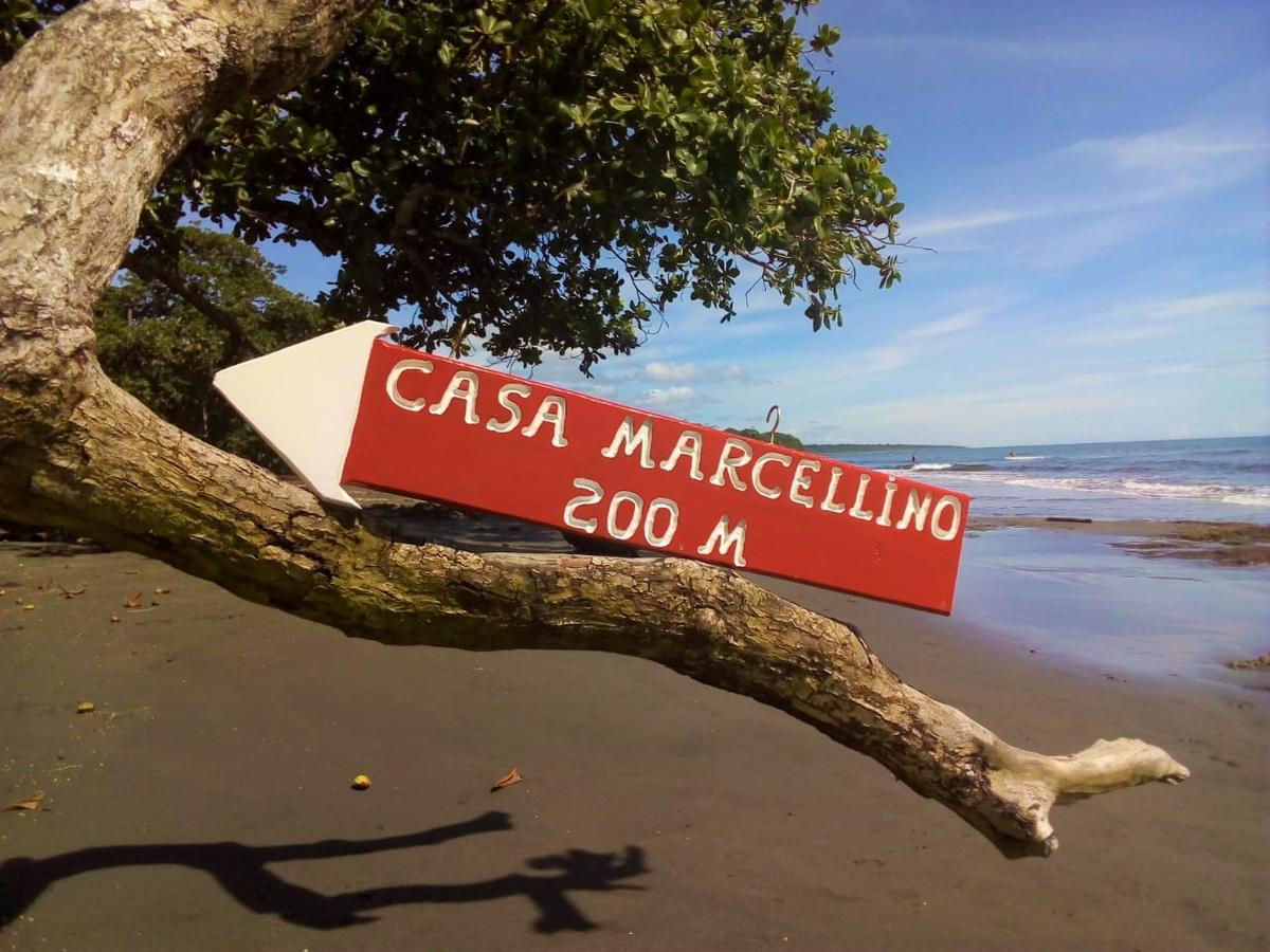 Casa Marcellino Lodge Cahuita Eksteriør bilde